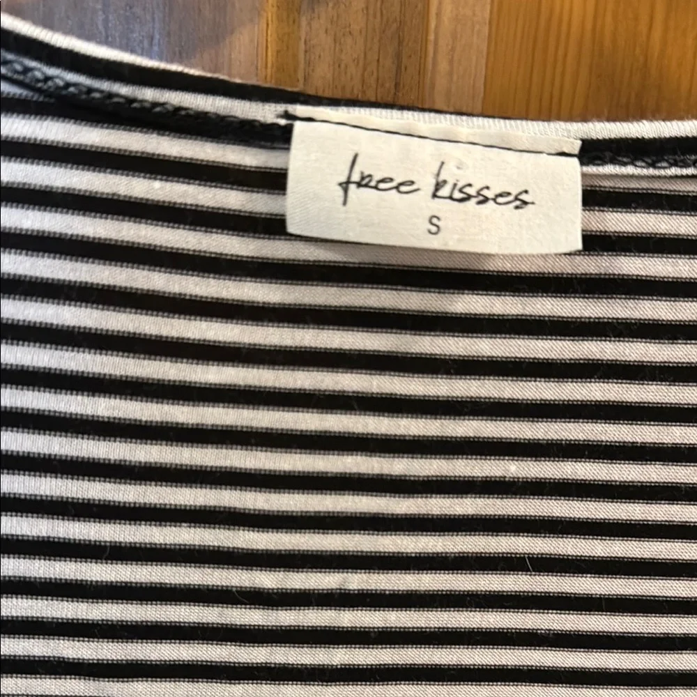 Free Kisses Black and White stripes short Sleeve Mini t shirt Dress